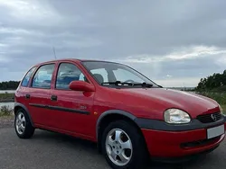 Röd Begagnad 2000 Opel Corsa Halvkombi | 25 500 kr