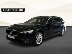 Svart Begagnad 2018 Volvo V90 Momentum Kombi | 264 900 kr (Marknadspris)