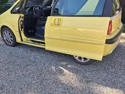Gul Begagnad 2005 Peugeot 1007 Sport Halvkombi | 25 000 kr (Superpris)