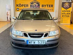Ljusgrå Begagnad 2004 Saab 9-3 Linear Sedan | 15 900 kr (Marknadspris)