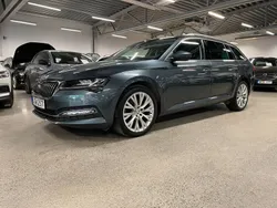 Grå Begagnad 2021 Skoda Superb Business Line Kombi | 299 000 kr (Marknadspris)