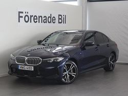 Blå Begagnad 2024 BMW 330e M Sport Sedan | 479 000 kr (Marknadspris)