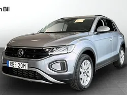 Silver (pyrit silver metallic) Begagnad 2024 VW T-Roc SUV | 309 900 kr (Marknadspris)