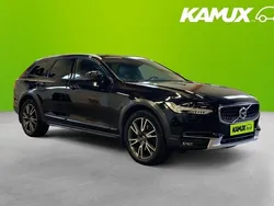 Svart Begagnad 2017 Volvo V90 CC Pro Kombi | 249 800 kr (Marknadspris)