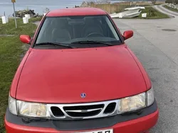 Röd Begagnad 2002 Saab 9-3 Aero Halvkombi | 23 000 kr (Bra pris)