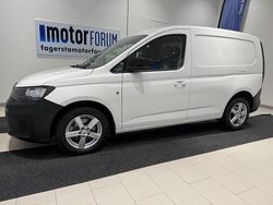 Vit Begagnad 2023 VW Caddy Minibuss | 314 900 kr (Marknadspris)
