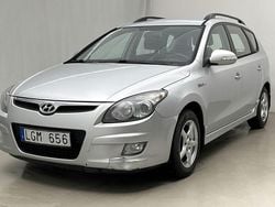 Silver Begagnad 2011 Hyundai i30 Kombi | 40 000 kr (Bra pris)