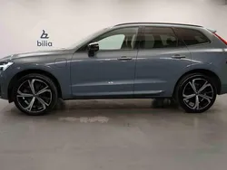 Grå Begagnad 2022 Volvo XC60 SUV | 519 900 kr (Dyr)