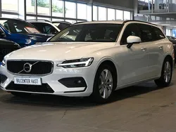 Vit Begagnad 2019 Volvo V60 Momentum Kombi | 239 000 kr (Lite dyr)