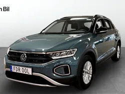 Blå Begagnad 2022 VW T-Roc SUV | 234 500 kr (Marknadspris)