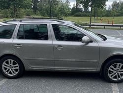 Brun Begagnad 2013 Skoda Octavia Elegance Kombi | 42 000 kr (Superpris)