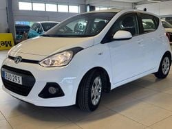 Vit Begagnad 2014 Hyundai i10 Halvkombi | 84 900 kr (Marknadspris)