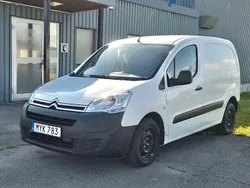 Vit Begagnad 2016 Citroën Berlingo Minibuss | 56 800 kr (Bra pris)