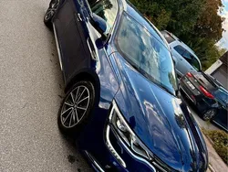 Blå Begagnad 2018 Renault Talisman GrandTour Kombi | 158 000 kr (Lite dyr)
