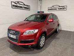 Mörkröd (röd) Begagnad 2007 Audi Q7 SUV | 79 900 kr (Marknadspris)