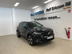 Svart Begagnad 2022 Volvo XC40 Plus SUV | 339 500 kr