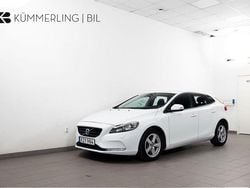 Vit Begagnad 2015 Volvo V40 Kinetic Kombi | 134 900 kr (Marknadspris)