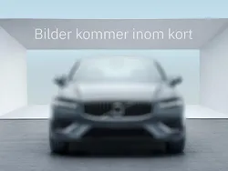 Ljusgrå Begagnad 2023 Volvo XC40 Core SUV | 464 500 kr