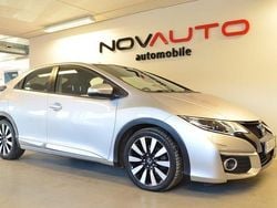 Alabastersilver metallic Begagnad 2015 Honda Civic Elegance Halvkombi | 124 900 kr (Marknadspris)