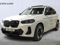 Vit Begagnad 2024 BMW iX3 SUV | 599 900 kr (Lite dyr)