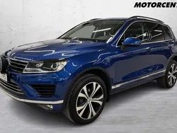 Blå Begagnad 2017 VW Touareg SUV | 289 000 kr (Marknadspris)