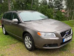 Grå Begagnad 2011 Volvo V70 Momentum Kombi | 62 000 kr (Superpris)