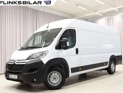 Vit Begagnad 2024 Citroën Jumper Minibuss | 349 900 kr (Dyr)