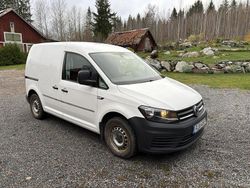 Vit Begagnad 2017 VW Caddy Minibuss | 74 000 kr (Superpris)