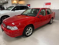 Röd Begagnad 1997 Volvo S70 Sedan | 59 900 kr