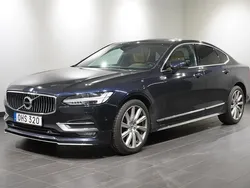 Mörkblå (mblå) Begagnad 2016 Volvo S90 Inscription Sedan | 289 800 kr (Marknadspris)