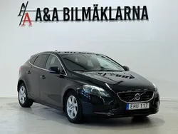 Svart Begagnad 2013 Volvo V40 Momentum Kombi | 69 900 kr (Lite dyr)