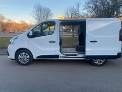 Vit Begagnad 2016 Nissan NV300 Van | 200 000 kr