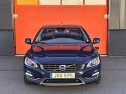 Blå Begagnad 2014 Volvo S60 Momentum Sedan | 119 900 kr (Dyr)