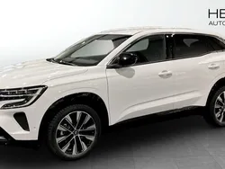Vit (white) Ny 2024 Renault Austral Techno SUV | 379 900 kr (Bra pris)
