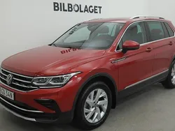 Röd Begagnad 2022 VW Tiguan Elegance SUV | 345 800 kr (Bra pris)