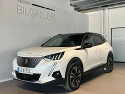 Vit Begagnad 2021 Peugeot e-2008 GT SUV | 244 444 kr (Dyr)