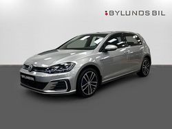 Silver Begagnad 2020 VW Golf VIII GTE Halvkombi | 209 000 kr (Bra pris)