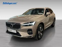 Grå Begagnad 2023 Volvo XC60 Plus SUV | 469 000 kr (Lite dyr)
