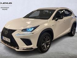 Vit Begagnad 2018 Lexus NX300h Sport Line SUV | 334 000 kr (Marknadspris)