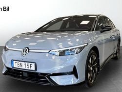 Grå Begagnad 2024 VW ID.7 Pro Halvkombi | 529 800 kr (Marknadspris)