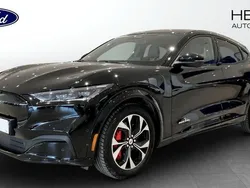 Begagnad 2021 Ford Mustang Mach-E SUV | 389 900 kr (Bra pris)