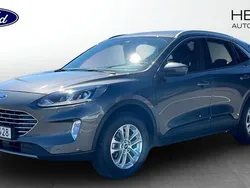Begagnad 2022 Ford Kuga Titanium SUV | 244 900 kr (Bra pris)