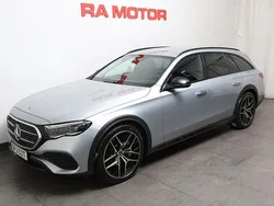 Silver Begagnad 2024 Mercedes E300 Avantgarde Kombi | 699 800 kr (Dyr)