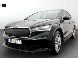 Svart Begagnad 2023 Skoda Enyaq iV SUV | 429 900 kr (Marknadspris)