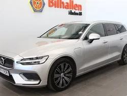 Silver Begagnad 2020 Volvo V60 Momentum Kombi | 269 900 kr (Bra pris)