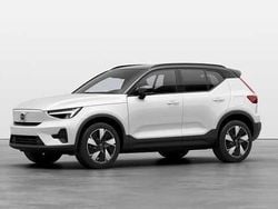 Vit Ny 2024 Volvo XC40 Core SUV | 449 800 kr (Lite dyr)