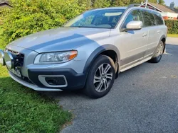 Grå Begagnad 2013 Volvo XC70 Momentum SUV | 120 000 kr (Marknadspris)
