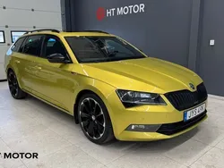 Gul Begagnad 2019 Skoda Superb Business Line Kombi | 334 900 kr