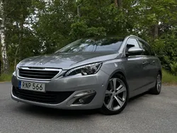 Grå Begagnad 2014 Peugeot 308 Allure Kombi | 105 900 kr (Marknadspris)