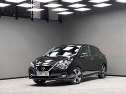 Svart Begagnad 2021 Nissan Leaf 360º Halvkombi | 169 900 kr (Marknadspris)